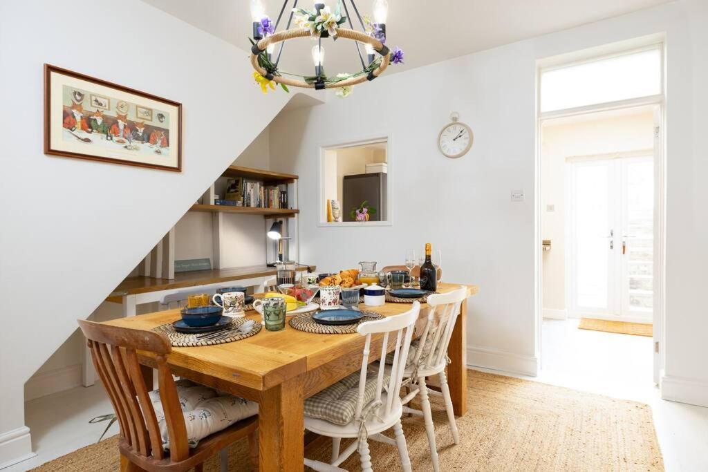 Pure B - Welcoming Bath City 3 Bed House Free Parking & Wifi 외부 사진